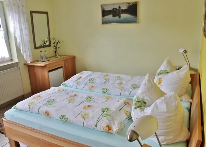 Pfaelzer Stuben Hotel 2*